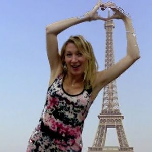 Meet your Posher, Leslie